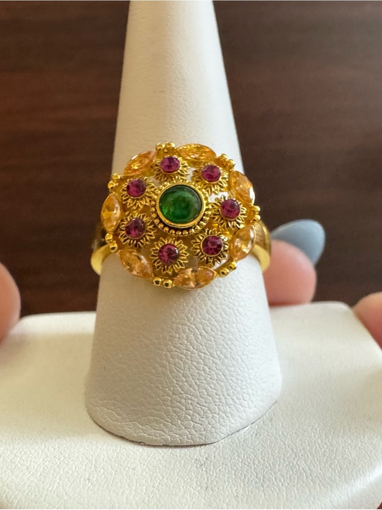 Unbranded Jewelry - Vintage Gold Tone Floral Rhinestone Statement Ring Size 9.5
